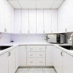 A clean and well-equipped treatment room at Plantation Dental and Anesthesia Associates dental office